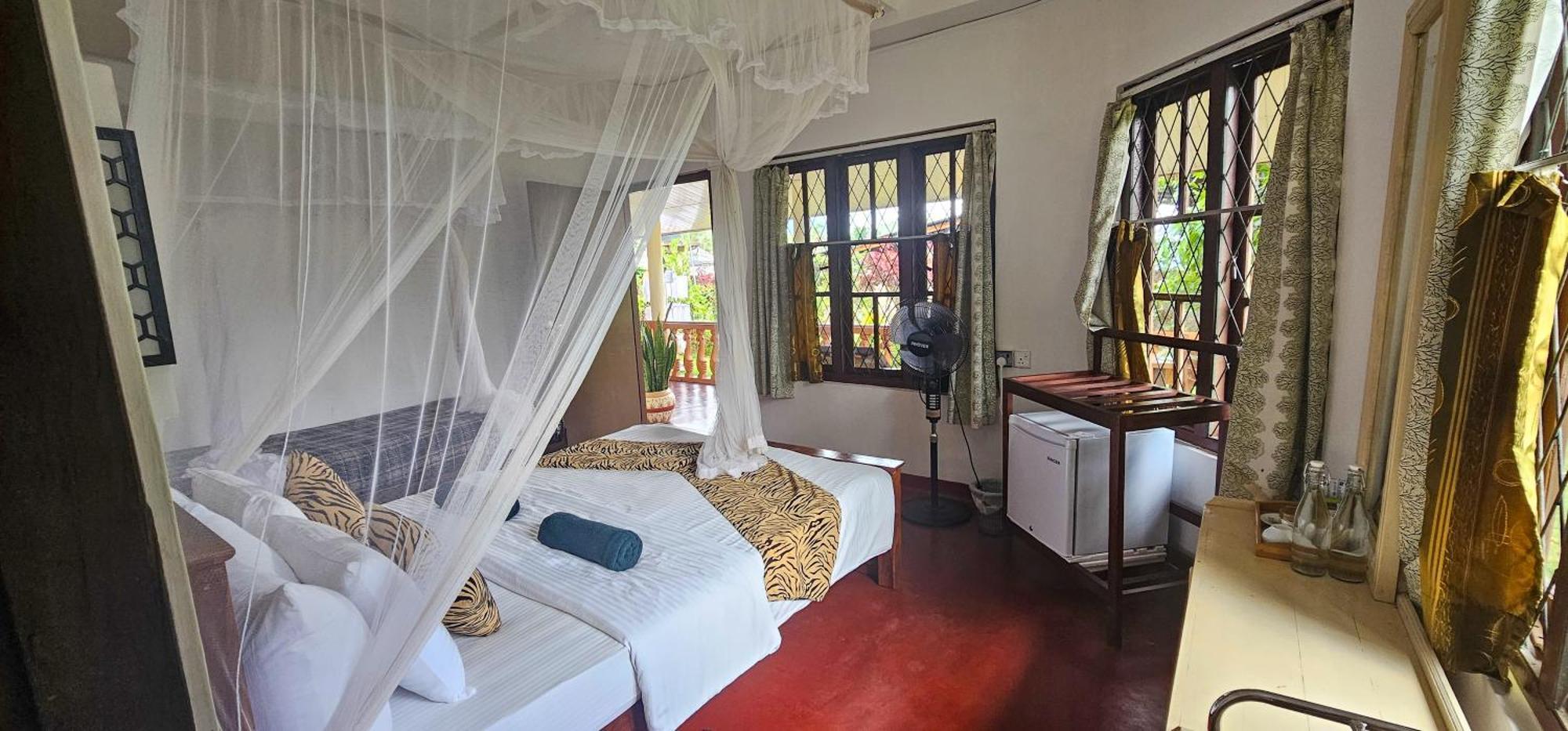 Hilltop Guest House Ella Quarto foto